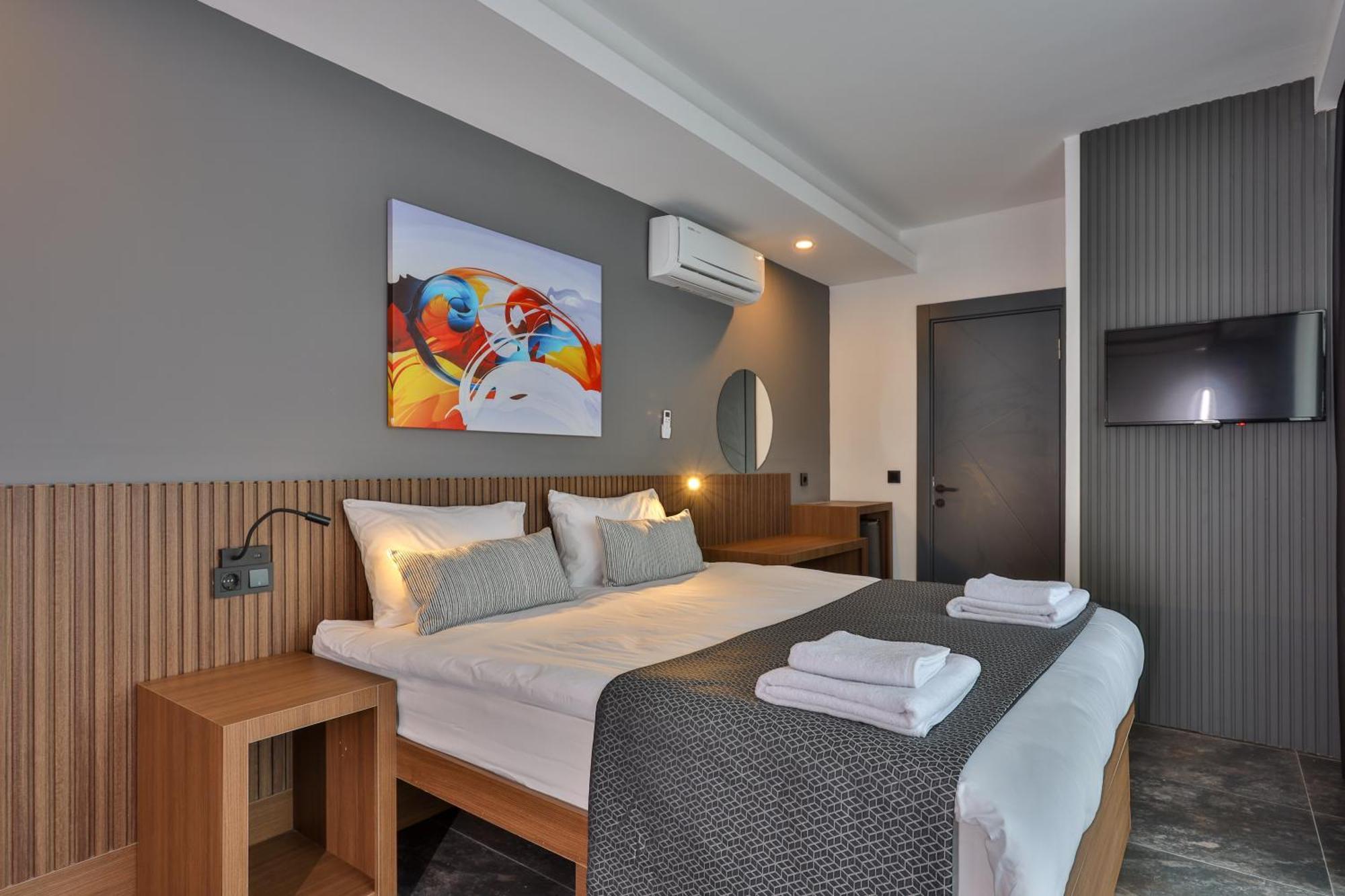 Wolf Of The City Hotel & Spa 안탈리아 외부 사진