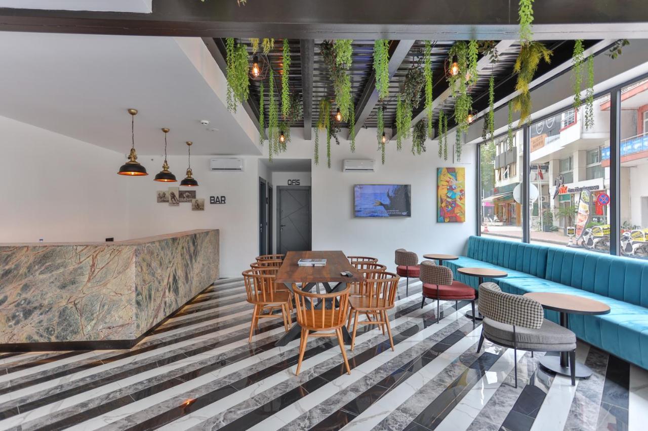 Wolf Of The City Hotel & Spa 안탈리아 외부 사진