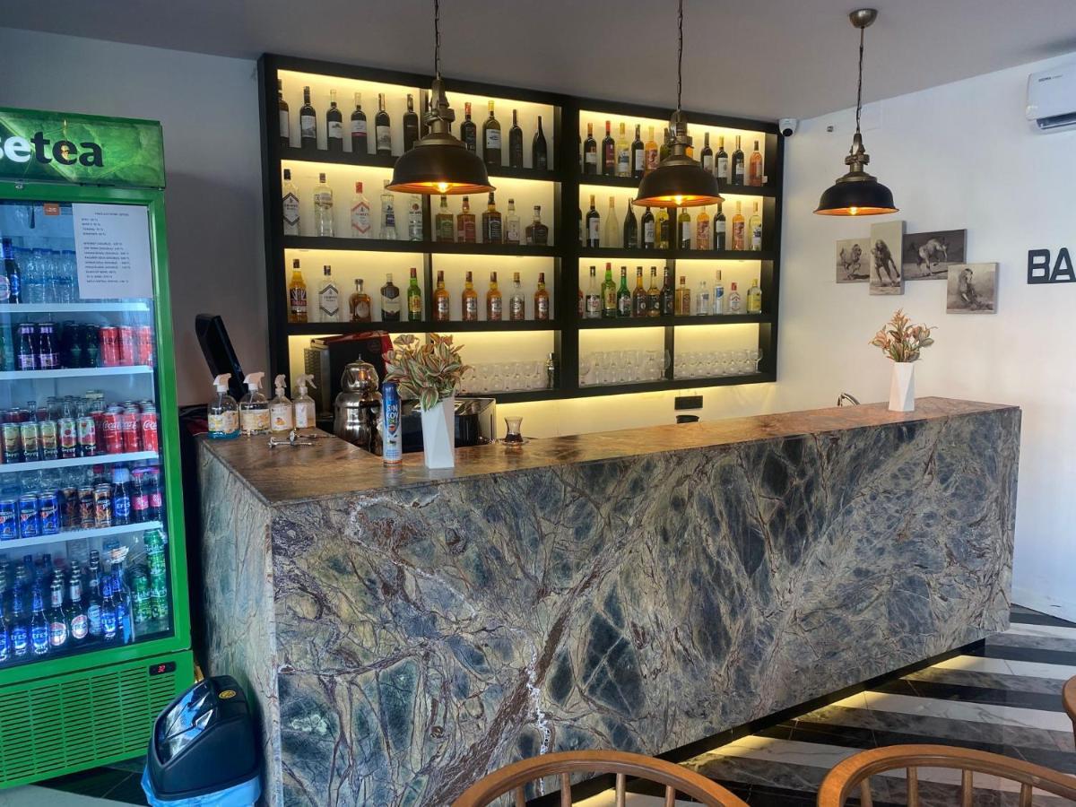 Wolf Of The City Hotel & Spa 안탈리아 외부 사진