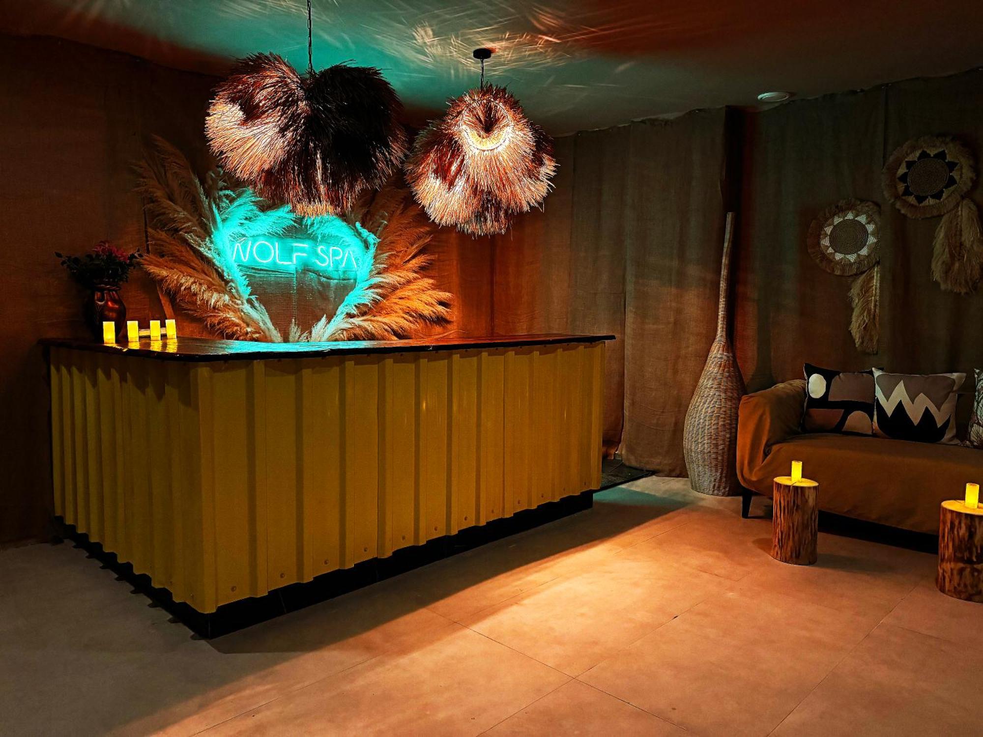 Wolf Of The City Hotel & Spa 안탈리아 외부 사진