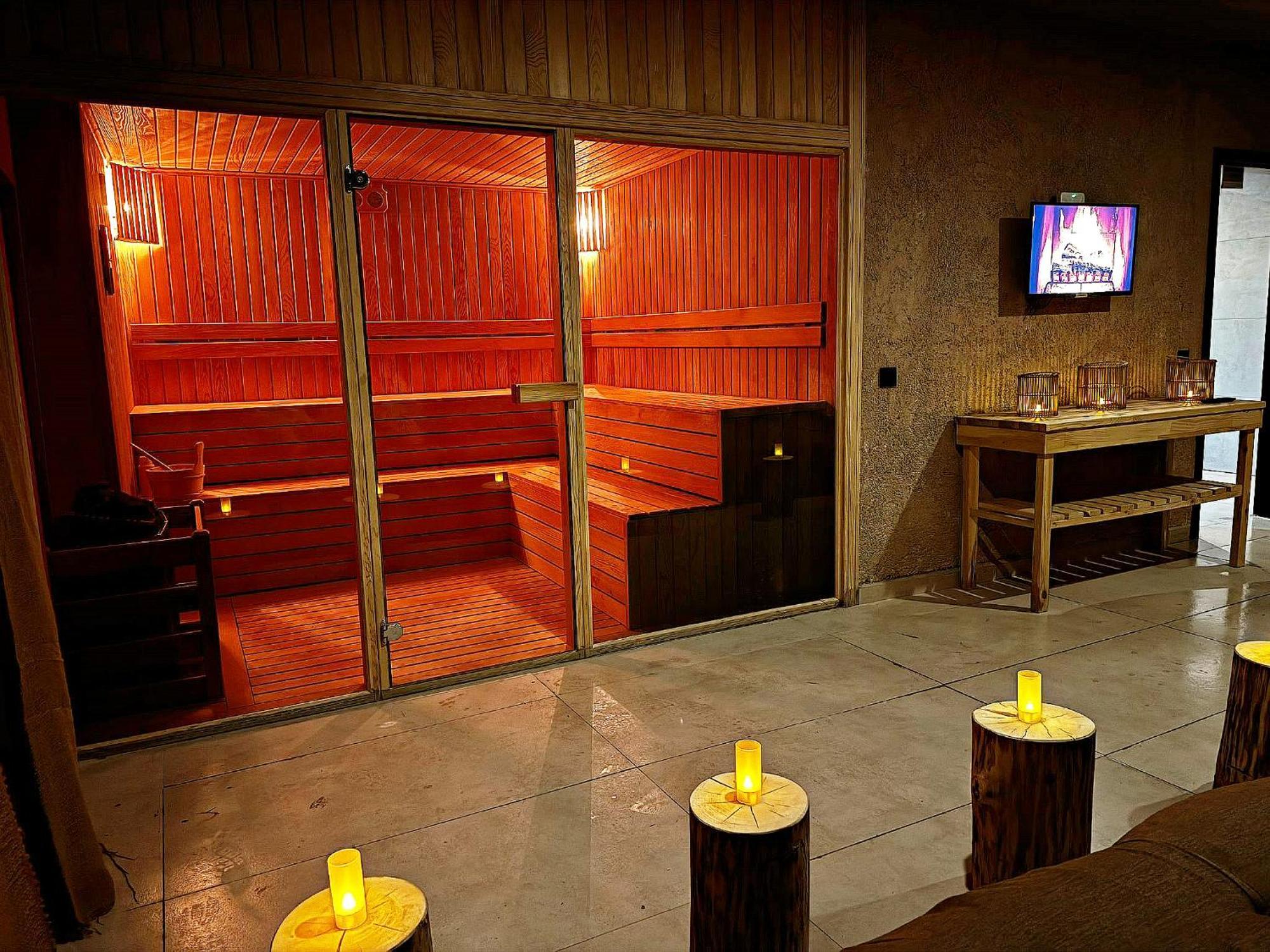 Wolf Of The City Hotel & Spa 안탈리아 외부 사진