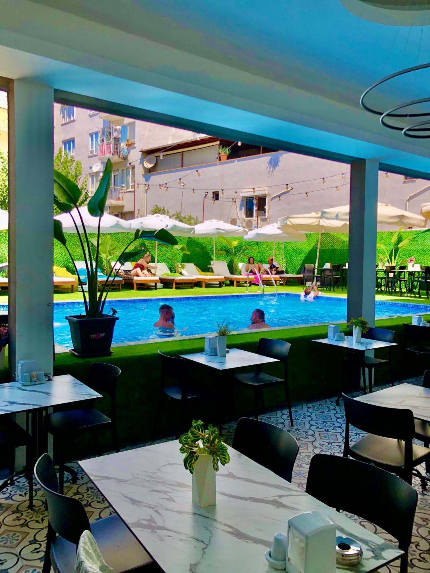 Wolf Of The City Hotel & Spa 안탈리아 외부 사진
